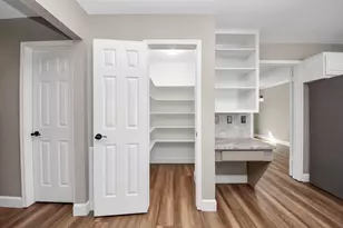 10510 Minturn Ln, Houston, TX 77064 - Photo 17