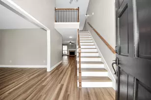 10510 Minturn Ln, Houston, TX 77064 - Photo 9