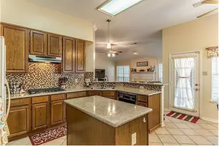 4230 Torrey Creek Ln, Houston, TX 77014 - Photo 5