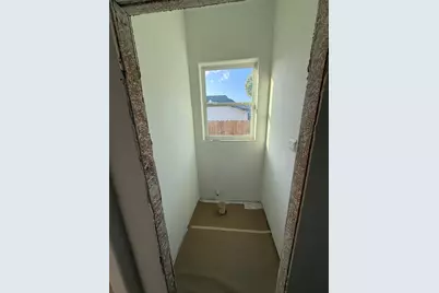 823 Santa Anna Lane, La Porte, TX 77571 - Photo 7