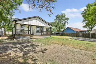301 S Magnolia St, Highlands, TX 77562 - Photo 17