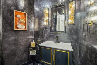 11721 Spriggs Way, Hedwig Village, TX 77024 - Photo 19