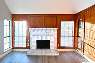 2602 Hummingbird Ln, Humble, TX 77396 - Photo 9