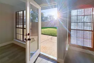 2602 Hummingbird Ln, Humble, TX 77396 - Photo 17