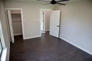 428 Van Molan St, Houston, TX 77022 - Photo 9