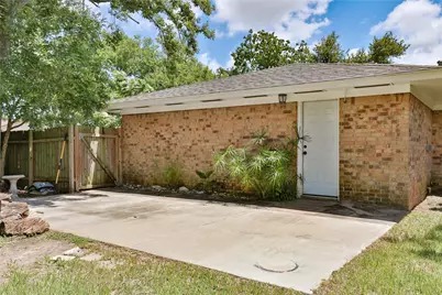 500 Smith Street, Clute, TX 77531 - Photo 23