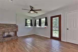 500 Smith St, Clute, TX 77531 - Photo 7