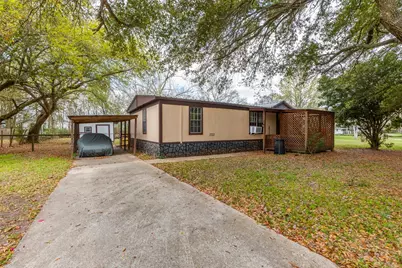 1722 Yorkshire Circle, Beaumont, TX 77713 - Photo 3