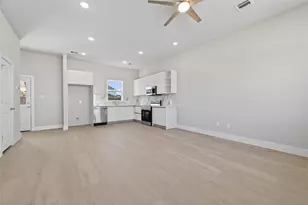 6702 Metro Blvd, Houston, TX 77083 - Photo 5