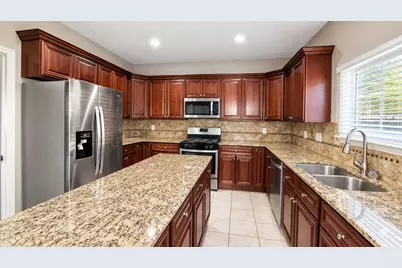 5911 Klamath Falls Court, Houston, TX 77041 - Photo 5