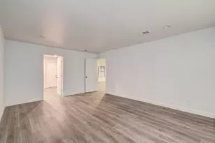 703 Ravensworth Dr, Conroe, TX 77302 - Photo 25