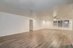 703 Ravensworth Dr, Conroe, TX 77302 - Photo 23