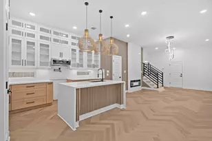 8011 Bowen St, Houston, TX 77051 - Photo 5