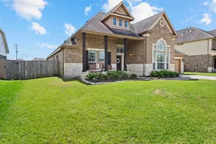 11810 Pearl Ln, Mont Belvieu, TX 77535 - Photo 5