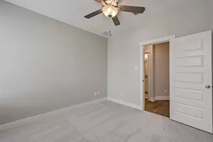 966 Ford Pines Ln, Houston, TX 77091 - Photo 29