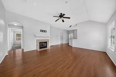 20531 Newfalls Court, Richmond, TX 77407 - Photo 15