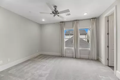 3709 Somerset Commons Lane, Houston, TX 77055 - Photo 27