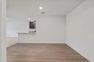 25461 Black Spruce Dr, Cleveland, TX 77328 - Photo 13