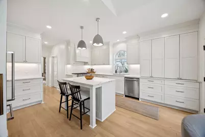 2 Thundercreek Place, The Woodlands, TX 77381 - Photo 17