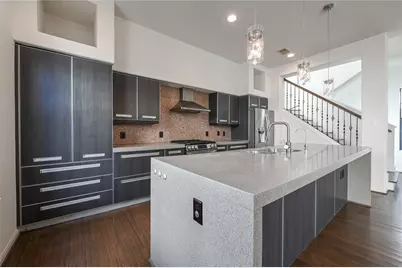 3948 Feagan Street, Houston, TX 77007 - Photo 7