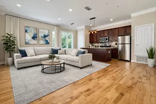 314 W Bell St, Houston, TX 77019 - Photo 13