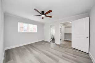 5542 Holly St, Houston, TX 77081 - Photo 17