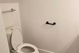 2626 Holly Hall St, Houston, TX 77054 - Photo 5