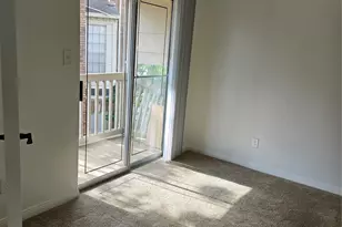 2626 Holly Hall St, Houston, TX 77054 - Photo 15