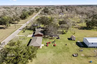 579 County Rd 239, Bay City, TX 77414 - Photo 5