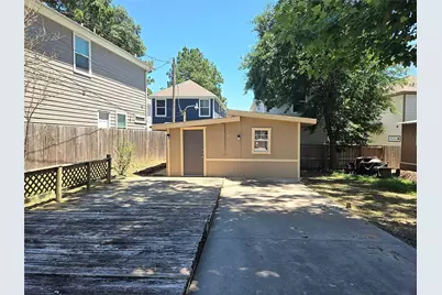 16701 Meadowcroft, Montgomery, TX 77316 - Photo 1
