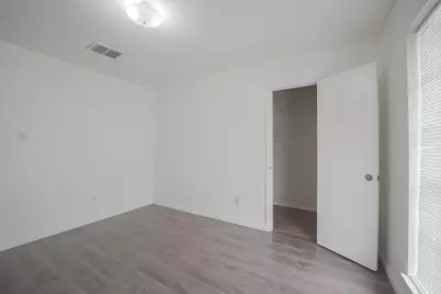 9811 Mango Street, Houston, TX 77075 - Photo 25