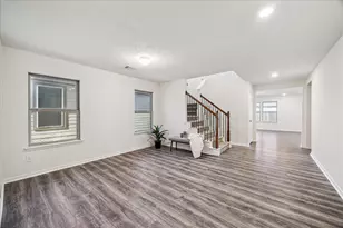 2542 White Bluff Ln, Houston, TX 77038 - Photo 5