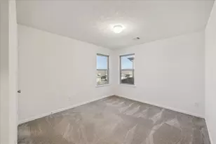 2542 White Bluff Ln, Houston, TX 77038 - Photo 15