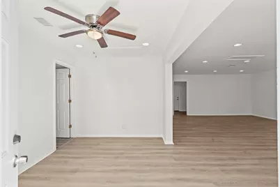 1132 18th Avenue N, Texas City, TX 77590 - Photo 31