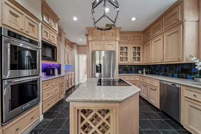 14515 Wisteria Hollow Lane, Houston, TX 77062 - Photo 9