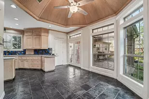 14515 Wisteria Hollow Ln, Houston, TX 77062 - Photo 13