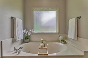3102 Woodwind Cir, Montgomery, TX 77356 - Photo 25