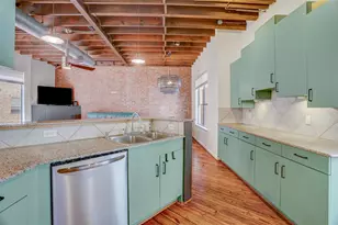 702 W Clay St, Houston, TX 77019 - Photo 7