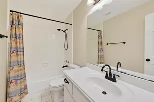 1006 Pointe Loma Dr, Sugar Land, TX 77479 - Photo 35