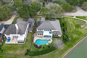 1006 Pointe Loma Dr, Sugar Land, TX 77479 - Photo 43