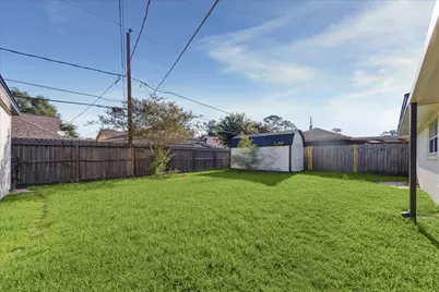 6034 Autumn Forest Drive, Houston, TX 77092 - Photo 33