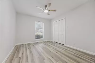 6034 Autumn Forest Drive, Houston, TX 77092 - Photo 27
