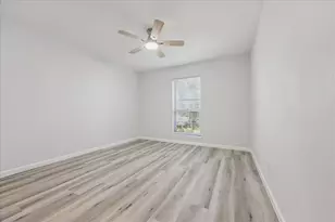 6034 Autumn Forest Dr, Houston, TX 77092 - Photo 29