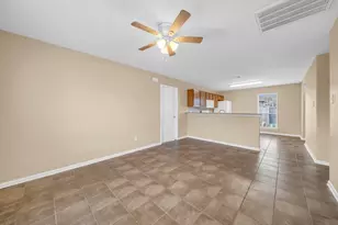 8857 E Buffalo Cir, Willis, TX 77378 - Photo 3