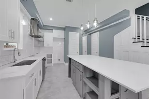 4306 New Orleans St, Houston, TX 77020 - Photo 7