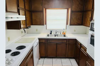 315 E Florida Avenue Avenue, Beaumont, TX 77705 - Photo 11