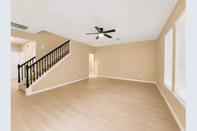 215 Doncaster Street, Conroe, TX 77303 - Photo 7