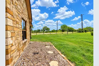 10391 Highway 359 #B, Orange Grove, TX 78372 - Photo 3