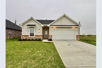 318 Cardinal Dr, Port Lavaca, TX 77979 - Photo 1
