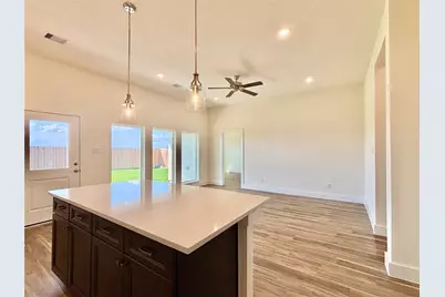 318 Cardinal Dr, Port Lavaca, TX 77979 - Photo 19